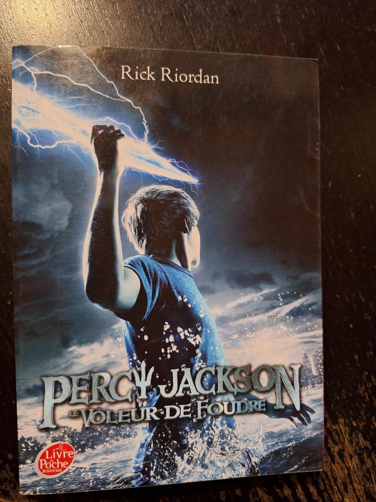 Rick Riordan: Le voleur de foudre (French language, 2010, Hachette)